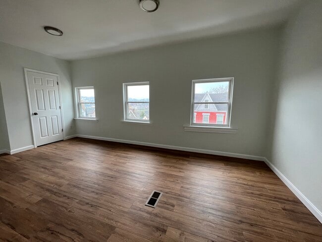 3208 Juliet St, Unit 1