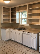 1031 Wilshire Pl in Corpus Christi, TX - Building Photo - Building Photo