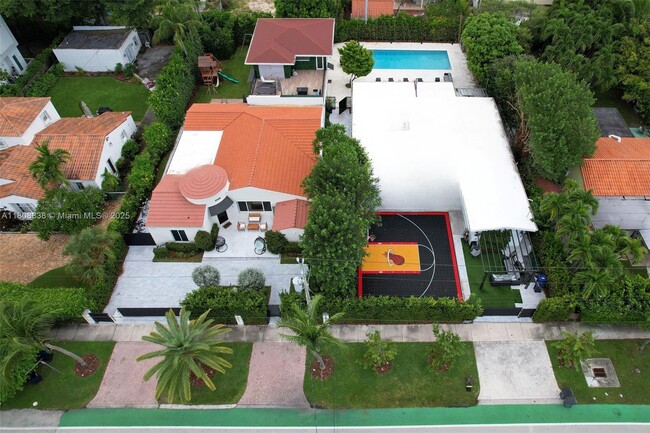 3748 Prairie Ave in Miami Beach, FL - Building Photo - Building Photo