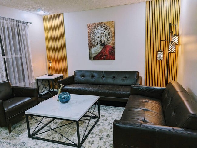 1303 Colony Dr in Marietta, GA - Building Photo - Building Photo