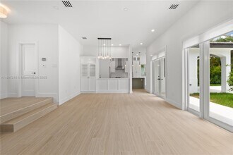 1213 Andora Ave in Coral Gables, FL - Building Photo - Building Photo