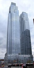 620 W 42nd St in New York, NY - Foto de edificio - Building Photo