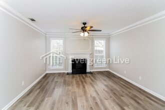 3774 Cress Way Dr in Decatur, GA - Building Photo - Building Photo