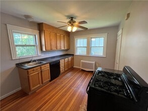 6-8 David St in East Providence, RI - Building Photo - Building Photo