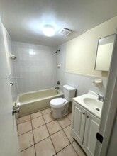 7283 W 24th Ave in Hialeah, FL - Building Photo - Building Photo