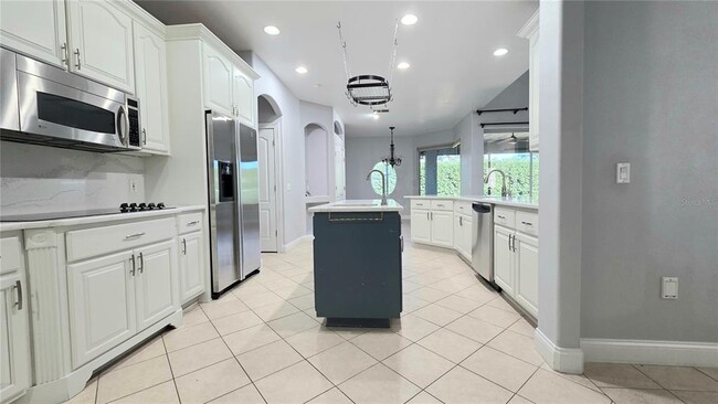 1639 Marina Lake Dr in Kissimmee, FL - Building Photo - Building Photo