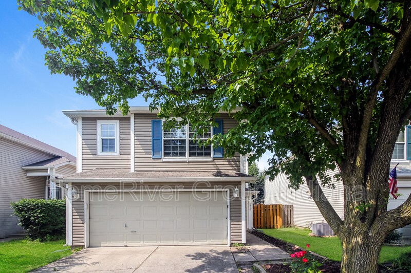 6726 Ossington Dr in Indianapolis, IN - Building Photo