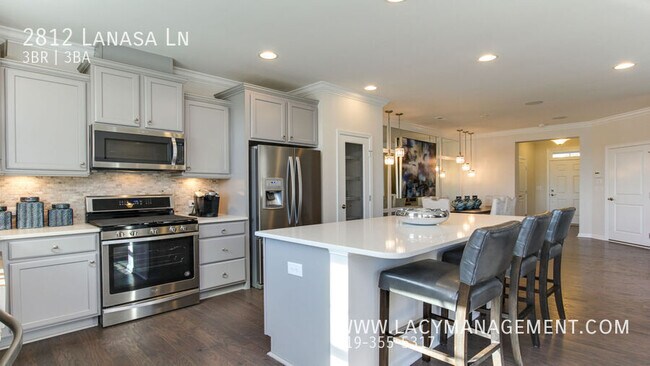 2812 Lanasa Ln in Apex, NC - Building Photo - Building Photo