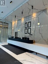 88 Queen St E in Toronto, ON - Building Photo - Building Photo