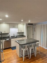 30 Shagbark Rd in Narragansett, RI - Building Photo - Building Photo