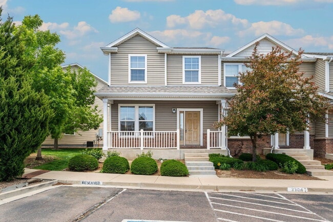 property at 2704 Stonecrop Ridge Grove