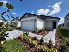 5526 Clove Row in Haines City, FL - Building Photo