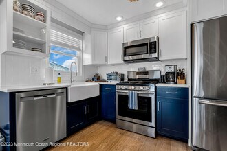228 Ocean Ave in Sea Bright, NJ - Building Photo - Building Photo