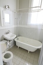 1902 Church St in Galveston, TX - Building Photo - Building Photo