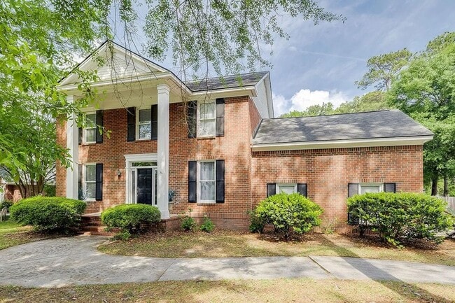 property at 113 Cypress Dr