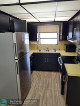 6305 SW 18th St in Miramar, FL - Building Photo - Building Photo
