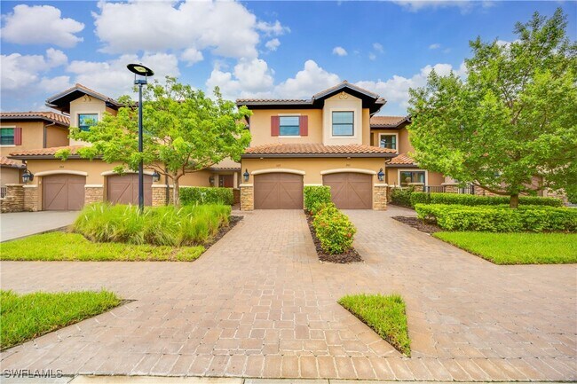 15256 Zeno Wy in Naples, FL - Building Photo - Building Photo