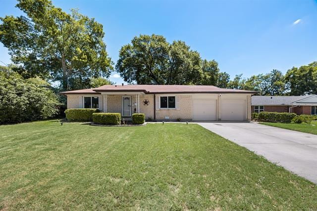 404 E Alexander Ln in Euless, TX - Building Photo - Building Photo