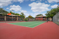 The Granite at Tuscany Hills in San Antonio, TX - Building Photo - Building Photo