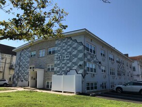 320 7th Ave in Asbury Park, NJ - Building Photo - Interior Photo