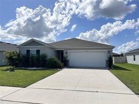 148 Summerlin Loop in Haines City, FL - Building Photo