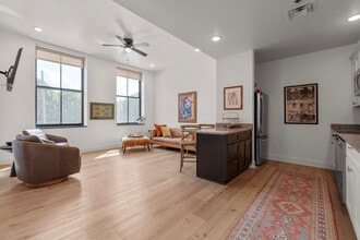 The Grad Luxury Apartments in Mount Vernon, OH - Building Photo - Building Photo
