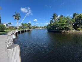 3040 NE 16th Ave in Oakland Park, FL - Building Photo