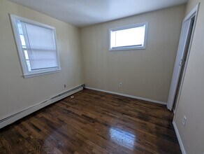262 Winthrop Ave, Unit 1 in New Haven, CT - Foto de edificio - Building Photo