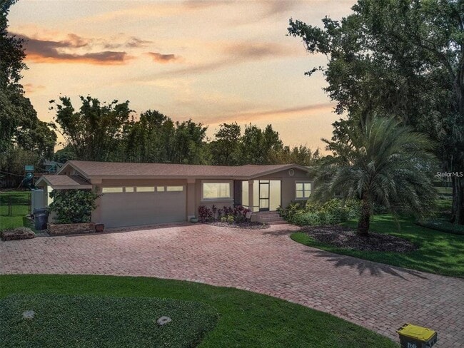 property at 2014 8th Terrace SE