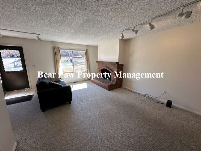 14673 W Ellsworth Ave in Golden, CO - Building Photo - Building Photo