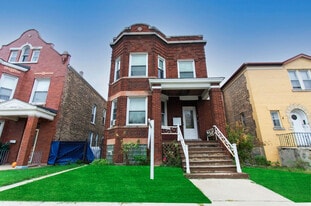 2112 S 58th Ave, Unit 1R in Cicero, IL - Building Photo