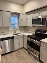 417 Scott St in Baltimore, MD - Building Photo - Building Photo