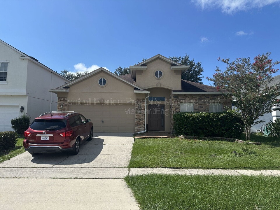 14644 Kristenright Ln in Orlando, FL - Building Photo