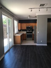 2139 Vienna Way in Redding, CA - Building Photo - Building Photo