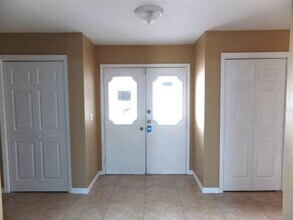 8338 Fishhawk Ave in New Port Richey, FL - Building Photo - Building Photo