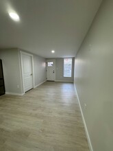 2416 N Charles St in Baltimore, MD - Building Photo - Building Photo