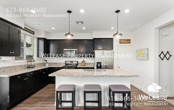 4128 Palomar Way in Oceanside, CA - Building Photo - Building Photo