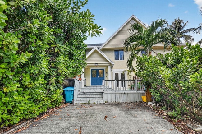 732 Rider Rd in Boynton Beach, FL - Building Photo - Building Photo