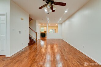 609 Blossom Cir in Dayton, NJ - Building Photo - Building Photo