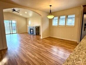 21181 Capella Pl in Bend, OR - Building Photo - Building Photo