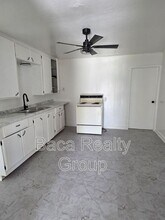 703 W Phillips St in Purcell, OK - Building Photo - Building Photo