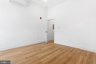 2317 N 33rd St in Philadelphia, PA - Building Photo - Building Photo