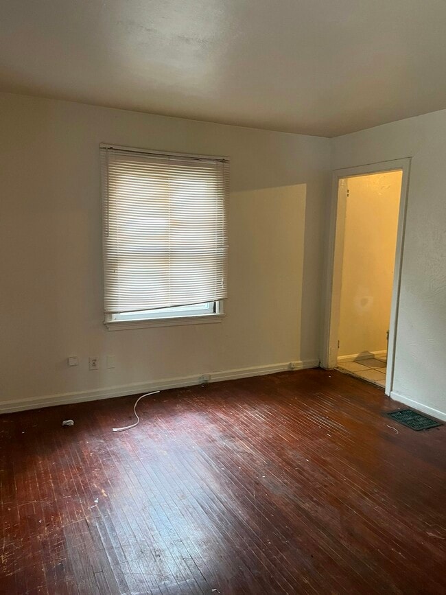 1319 Kingsley Ave in Dayton, OH - Building Photo - Building Photo