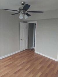 1917 Ramsay St photo'