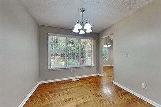 4150 Sterling Pointe Dr in Douglasville, GA - Foto de edificio - Building Photo
