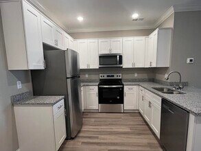 361 Hillview Mls Blvd in Bowling Green, KY - Building Photo - Building Photo