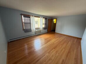 3558 N Nagle Ave in Chicago, IL - Building Photo - Building Photo