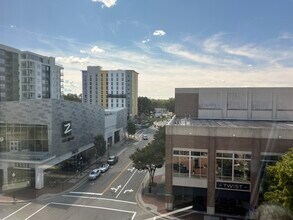 221 Market St, Unit Nauticus in Virginia Beach, VA - Building Photo - Building Photo
