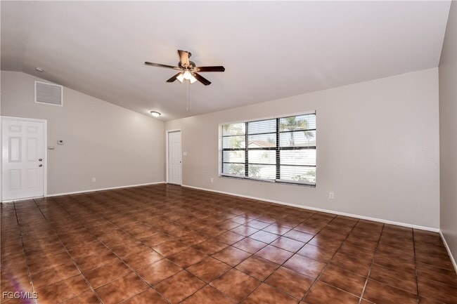 714 SW 10th Terrace in Cape Coral, FL - Building Photo - Building Photo