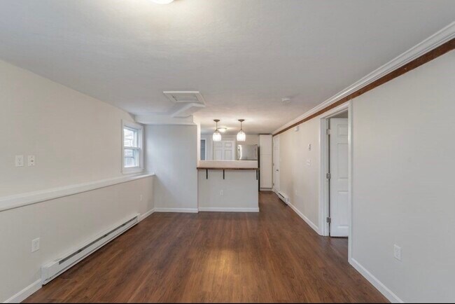 41 Somerset Ave, Unit B in Winthrop, MA - Foto de edificio - Building Photo